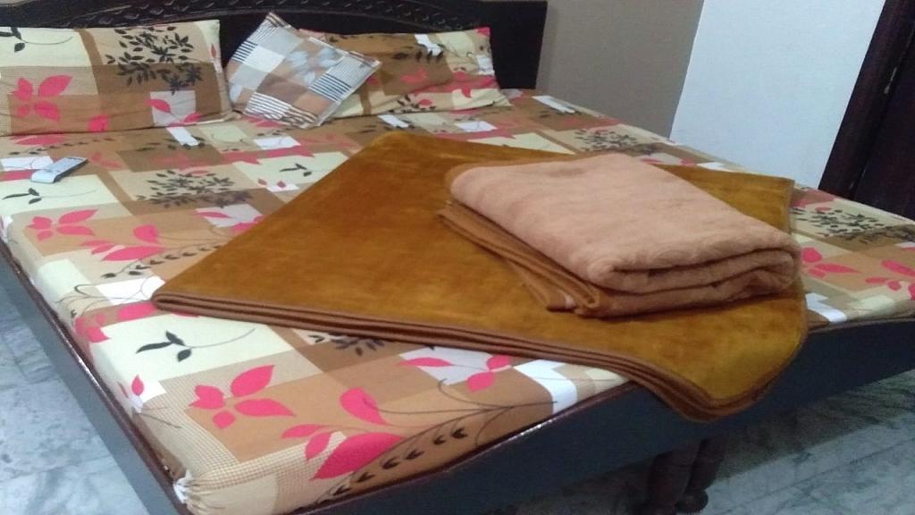 אמריצר Guru Kirpa Guest House מראה חיצוני תמונה